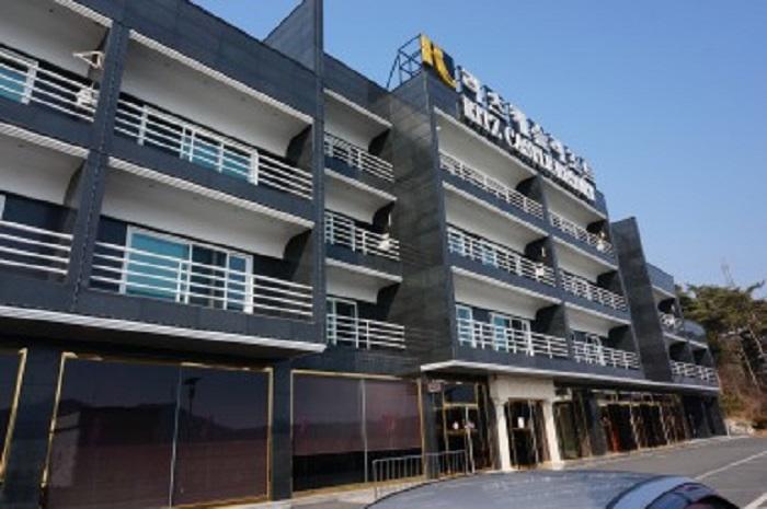 Aparthotel Ritz Castle 3*